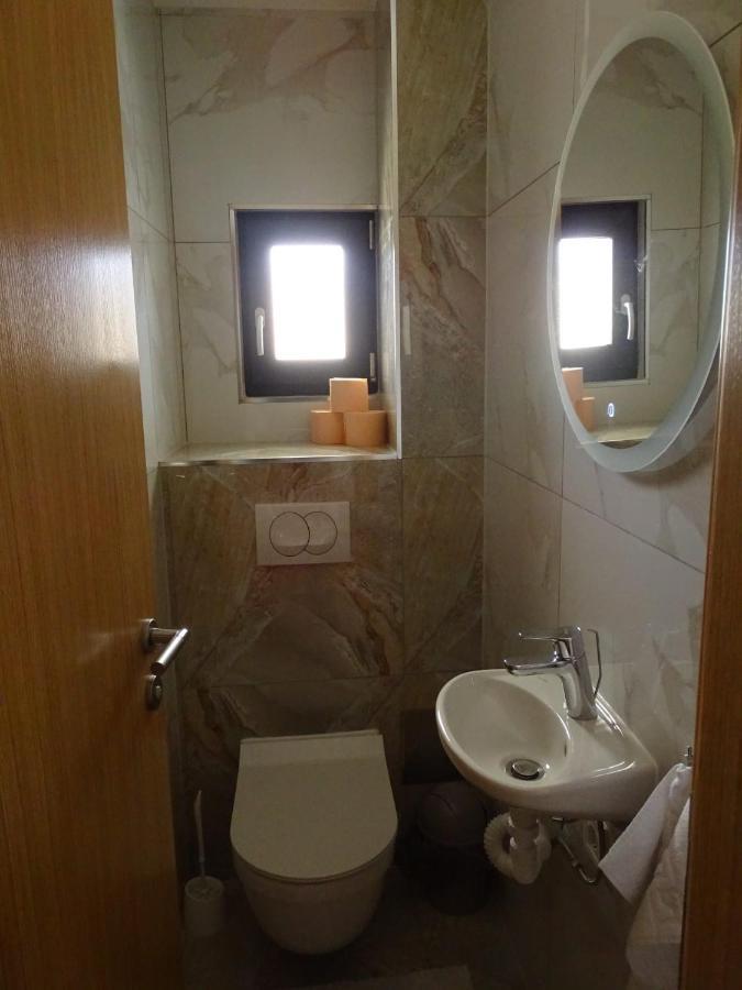 Apartman Dabrovic Novska Eksteriør billede
