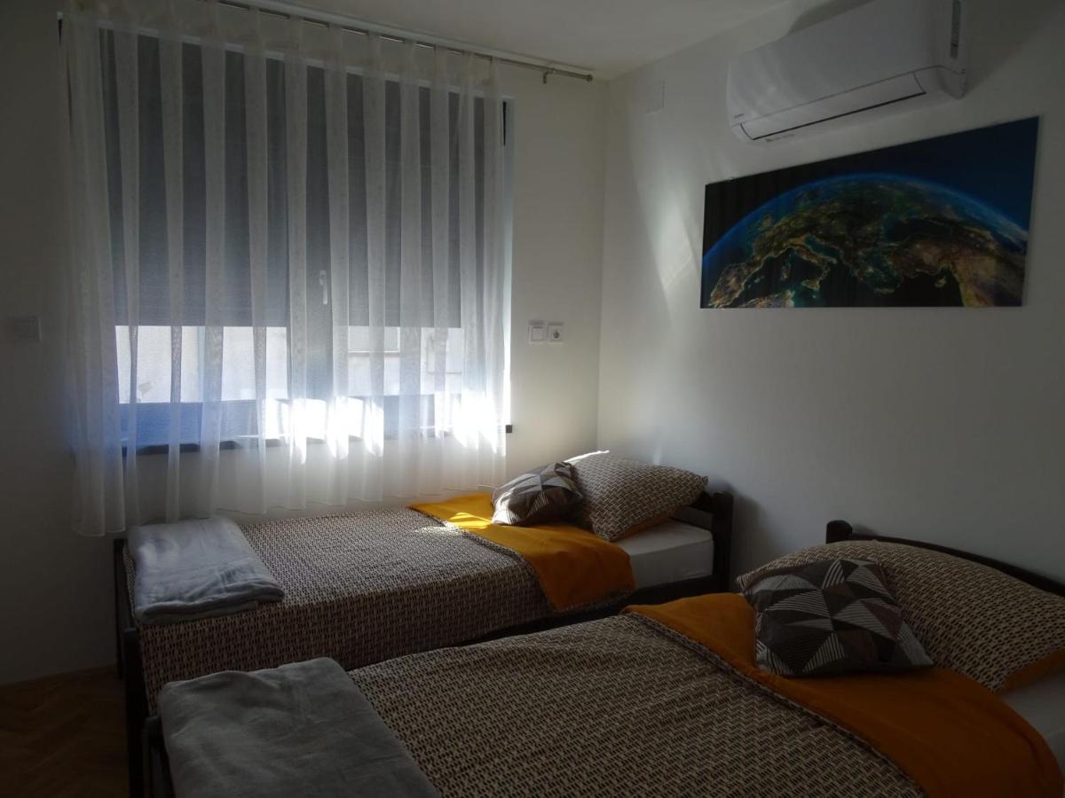 Apartman Dabrovic Novska Eksteriør billede