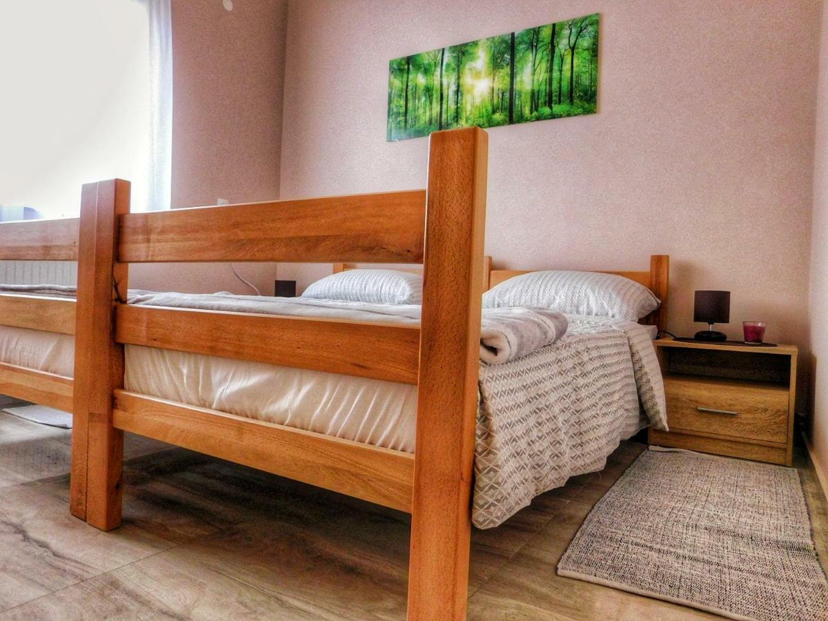 Apartman Dabrovic Novska Eksteriør billede