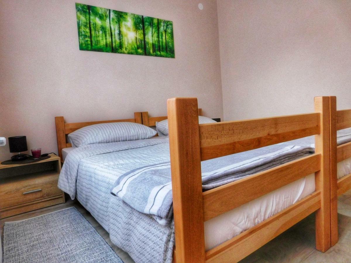 Apartman Dabrovic Novska Eksteriør billede